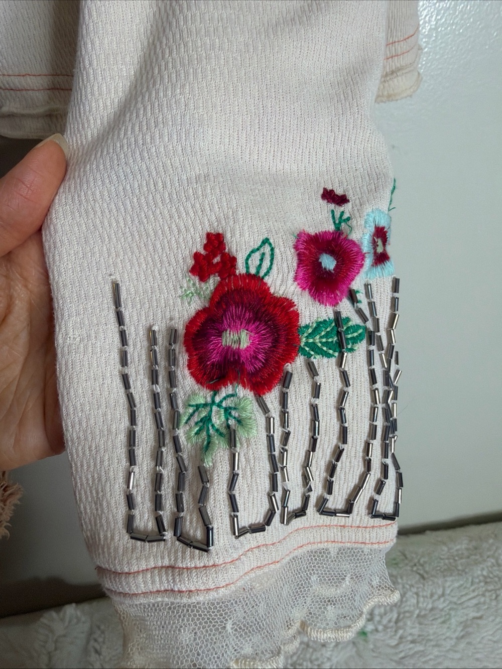 Free People Carter Embellished Beaded Floral Romantic Long Sleeve Thermal Top M - Picture 8 of 10